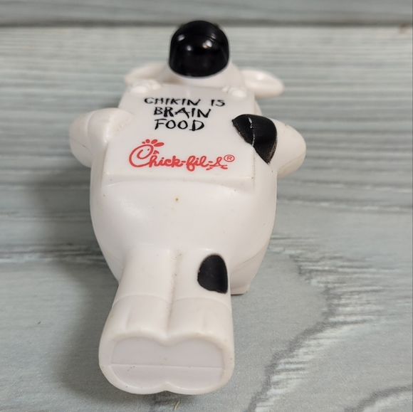 Chik-Fil-A Eat Mor Chikin Cow - Chikin Is Brain Food Collectible Chicken "Toy" - Picture 6 of 6